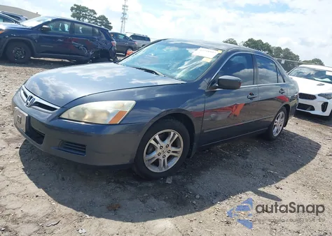 2006 Honda Accord 2.4 Ex из США, поврежденный, VIN 1HGCM56796A135839